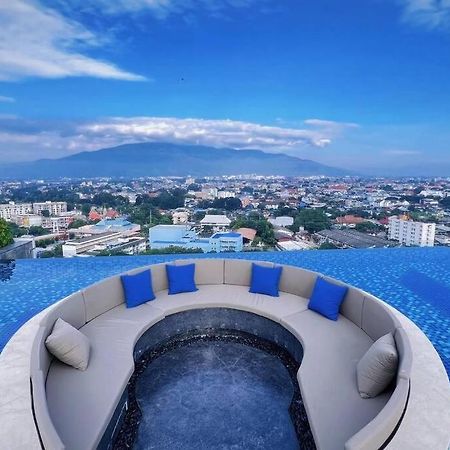 Modern Style Room With Sky Pool 古城边天际泳池公寓 Chiang Mai Ngoại thất bức ảnh