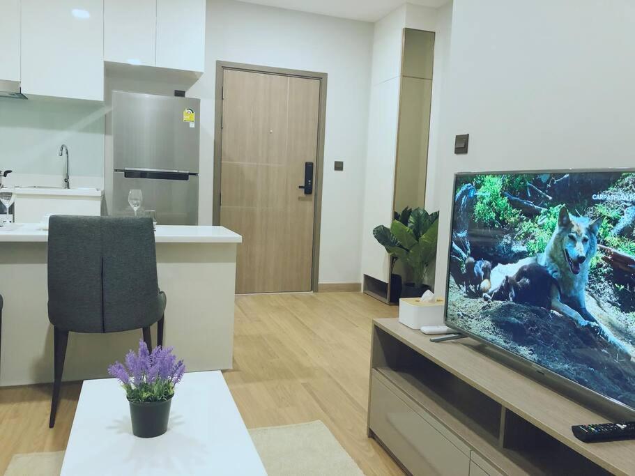 Modern Style Room With Sky Pool 古城边天际泳池公寓 Chiang Mai Ngoại thất bức ảnh