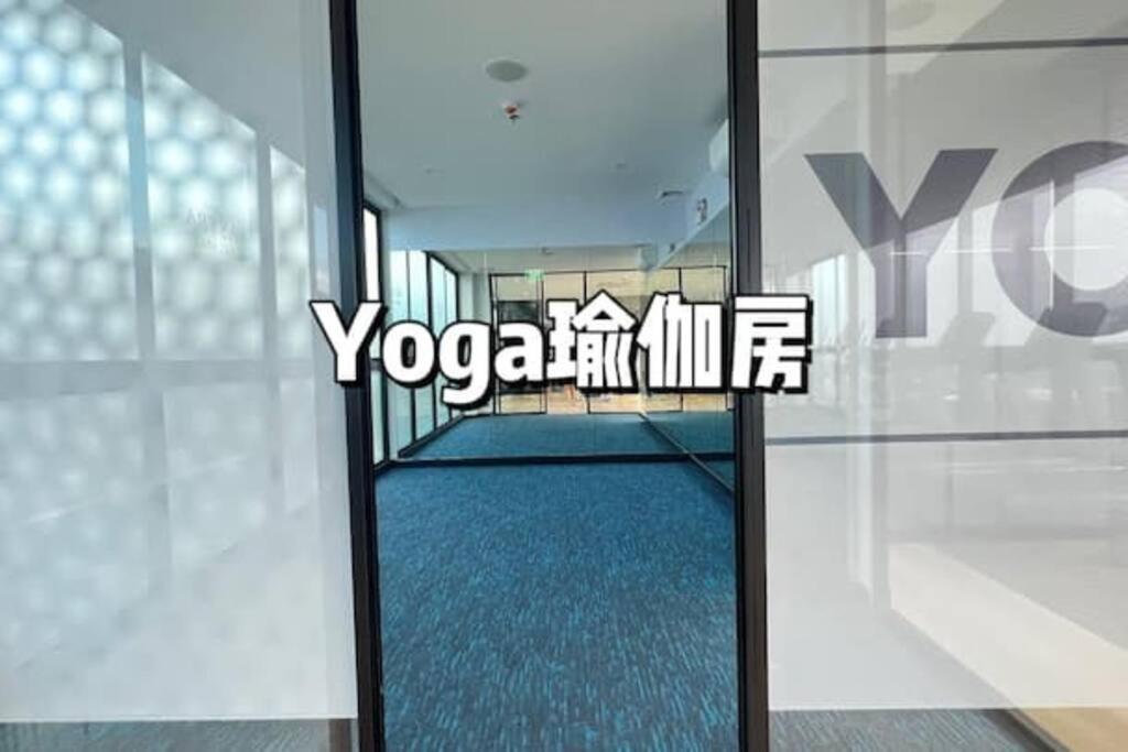 Modern Style Room With Sky Pool 古城边天际泳池公寓 Chiang Mai Ngoại thất bức ảnh